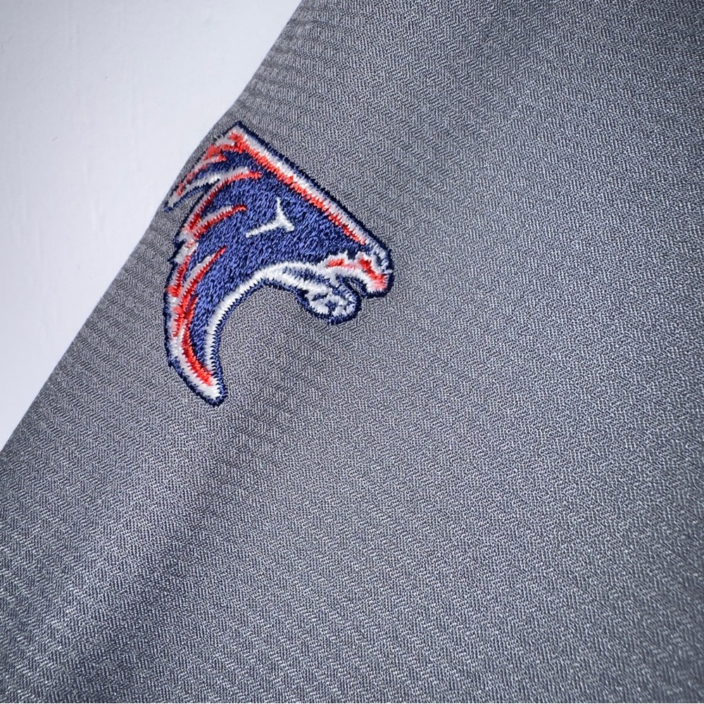 TravisMathew Men’s Gray Quarter Zip Pullover NFL New England Patriots Large‎ - Picture 6 of 10